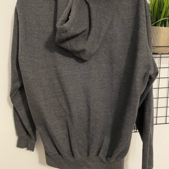 Medium Town Neck Beach Cap Cod Gray Hoodie Sweatshirt - Picture 3 of 3